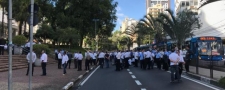 Passeata de taxistas contra regras diferentes para aplicativos afeta trnsito no Centro de Campinas