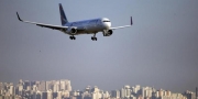AREAS TM US$ 4,9 BILHES RETIDOS POR GOVERNOS DE 16 PASES, DIZ IATA